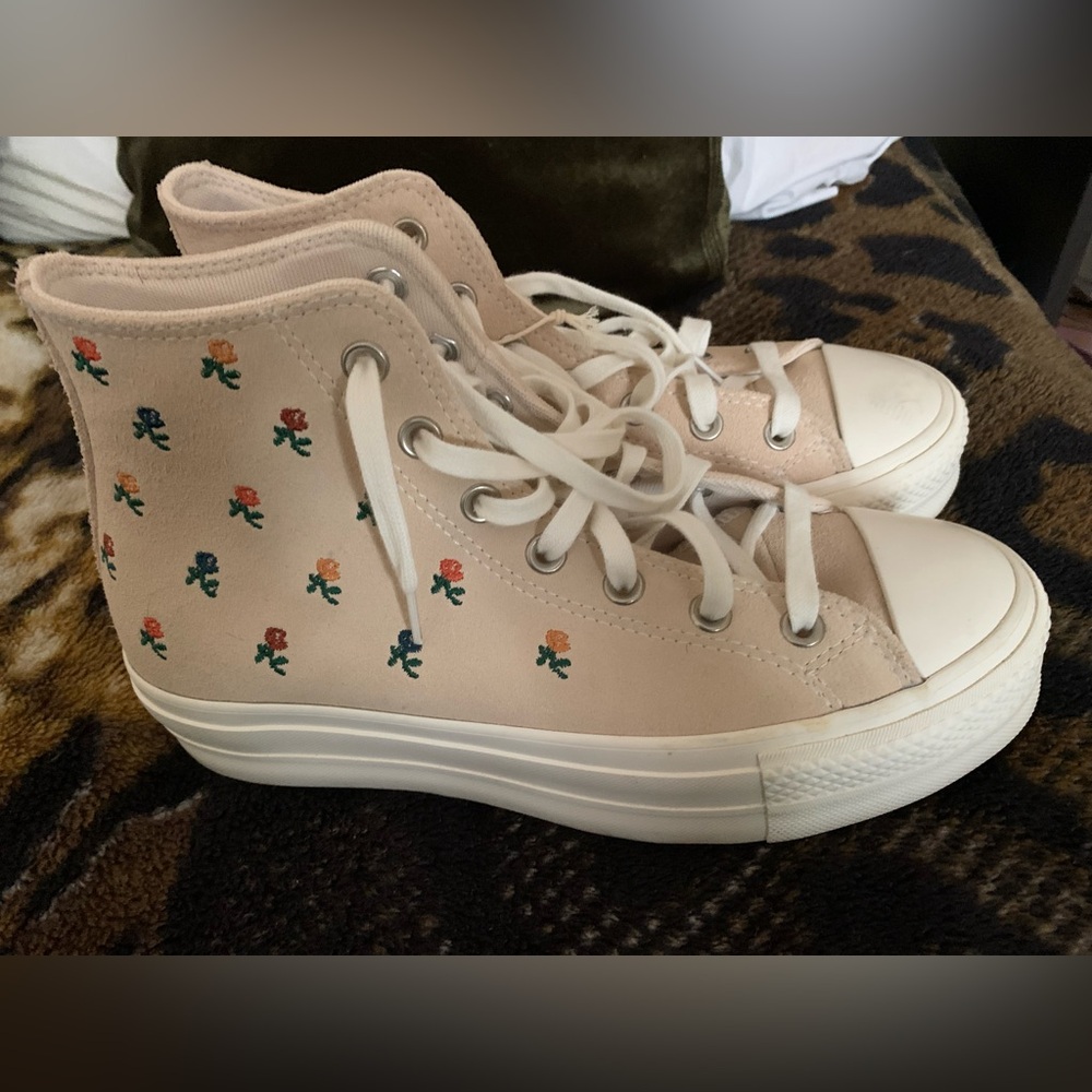 Converse Platform - Picture 2 of 8